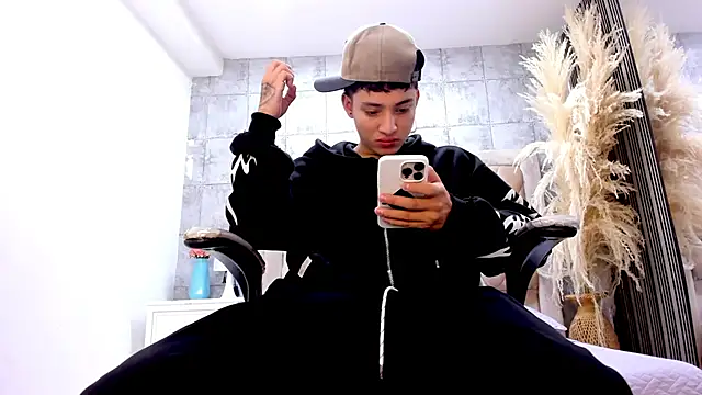 Snapshot of wesley_boyy_ chatting on June 2026 09:08:01 PM wesley boyy online show from June 2026 09:08:01 PM