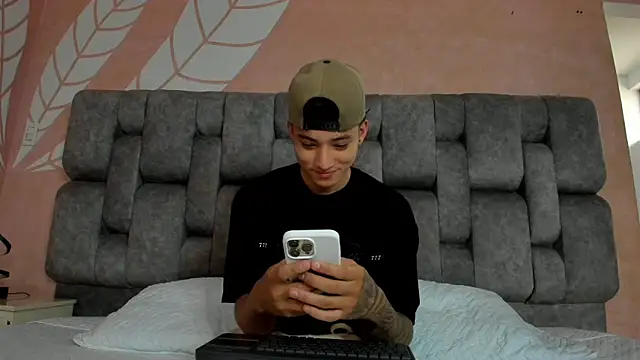 Snapshot of wesley_boyy_ chatting on May 2026 08:37:01 PM wesley boyy online show from May 2026 08:37:01 PM