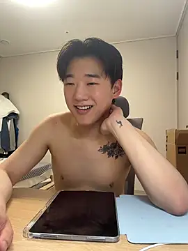 Snapshot of k-kinky chatting on June 2026 05:57:02 PM k-kinky online show from June 2026 05:57:02 PM