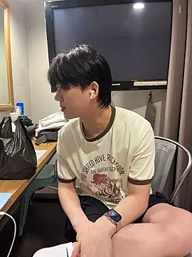 Snapshot of k-kinky chatting on July 2026 12:23:01 PM k-kinky online show from July 2026 12:23:01 PM