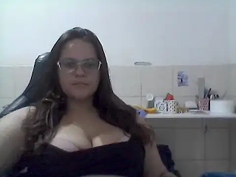 Laryssinha 69 online show from May 2026 07:34:01 PM