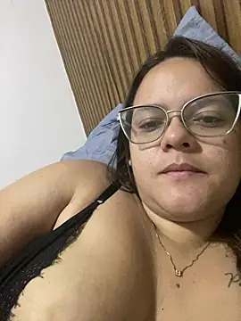 Laryssinha 69 online show from July 2026 12:37:01 PM