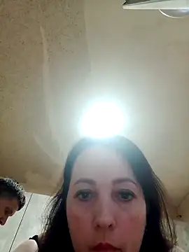 zupita0305 online show from June 2026 05:32:01 PM