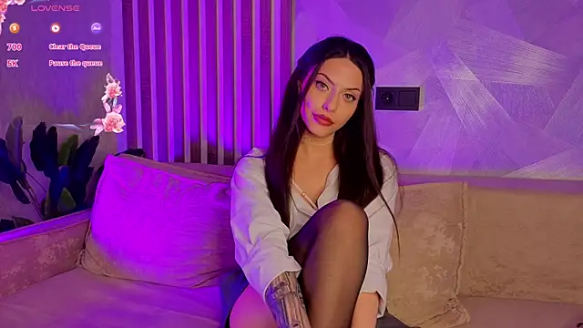 IamMikaella online show from June 2026 08:10:01 PM