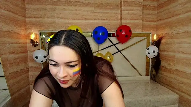 Kiara Moon r online show from June 2026 03:13:02 AM