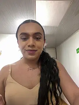 Snapshot of KendaallFox_ chatting on June 2026 11:32:02 AM KendaallFox online show from June 2026 11:32:02 AM