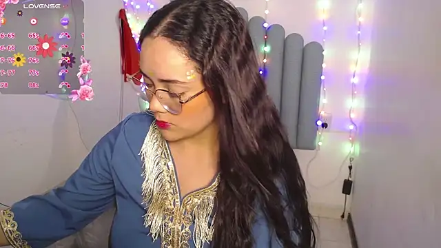 farah samira online show from May 2026 07:10:01 PM
