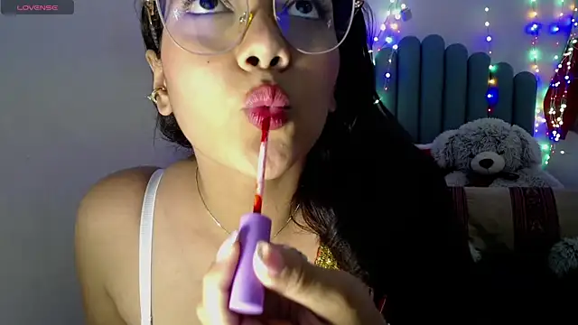 farah samira online show from July 2026 07:10:01 PM