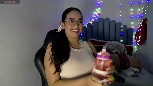 farah samira online show from July 2026 07:25:01 PM