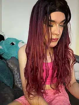 Mia Frank   online show from May 2026 09:03:02 PM