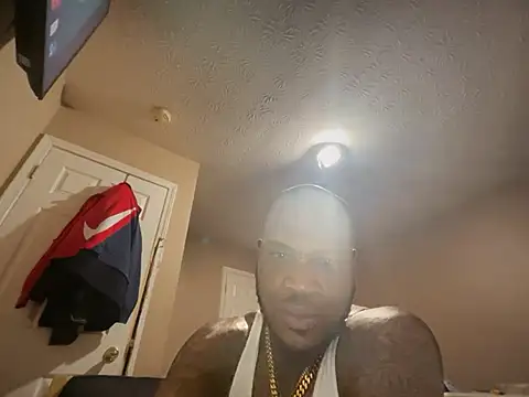 ONLYLOGHIM online show from July 2026 07:49:01 AM