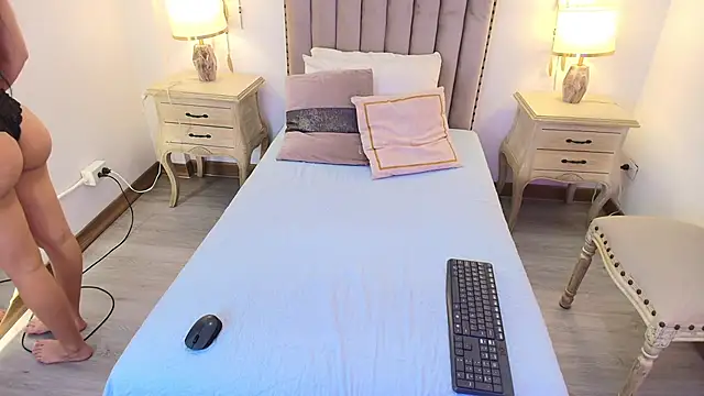 Snapshot of abbye_rose chatting on May 2026 08:03:02 PM abbye rose online show from May 2026 08:03:02 PM