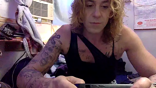 VanillaSnowcones online show from June 2026 09:47:02 AM