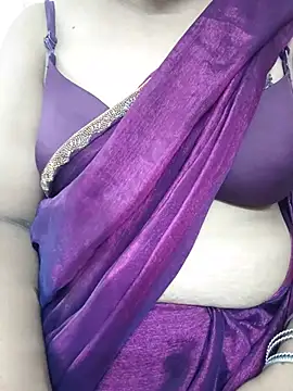 Snapshot of roopa__ chatting on June 2026 04:34:01 AM roopa online show from June 2026 04:34:01 AM