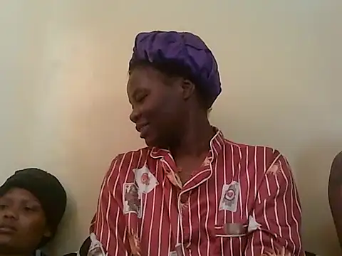 Snapshot of roziebeauty chatting on July 2026 01:50:01 PM roziebeauty online show from July 2026 01:50:01 PM