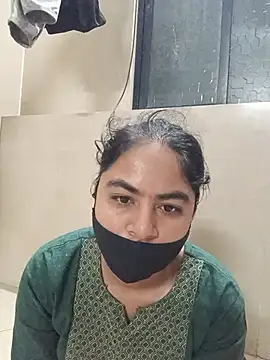 Snapshot of sakshi_moni chatting on July 2026 11:48:02 PM sakshi moni online show from July 2026 11:48:02 PM