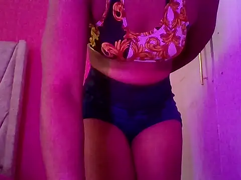 thaisleen online show from June 2026 05:02:02 AM