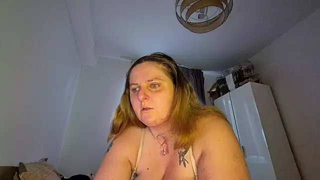 Snapshot of JessicaBake chatting on July 2026 05:10:02 AM JessicaBake online show from July 2026 05:10:02 AM