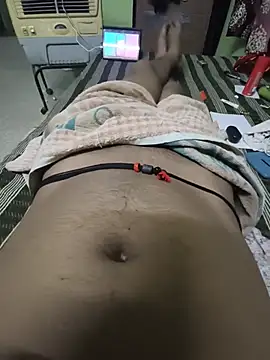 Dicky2212 online show from May 2026 04:36:01 PM