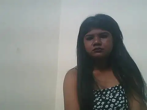 Snapshot of naromi_3563 chatting on May 2026 10:59:02 AM naromi 3563 online show from May 2026 10:59:02 AM