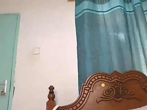 Snapshot of peacechloe chatting on June 2026 07:58:02 AM peacechloe online show from June 2026 07:58:02 AM