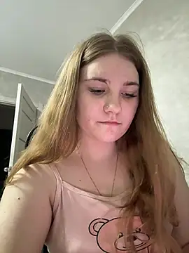Snapshot of Flowers889 chatting on May 2026 11:27:02 PM Flowers889 online show from May 2026 11:27:02 PM