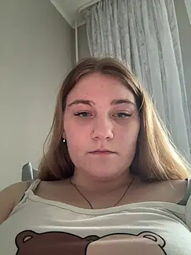 Snapshot of Flowers889 chatting on May 2026 10:11:02 AM Flowers889 online show from May 2026 10:11:02 AM