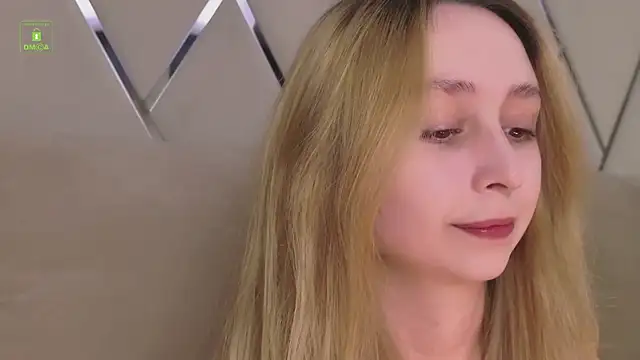 RachelVacsler online show from June 2026 09:42:02 PM