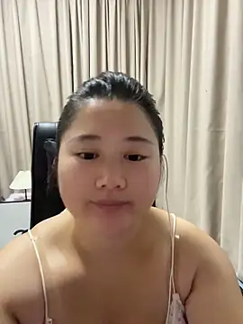 Luckysisi-s online show from June 2026 11:44:02 AM