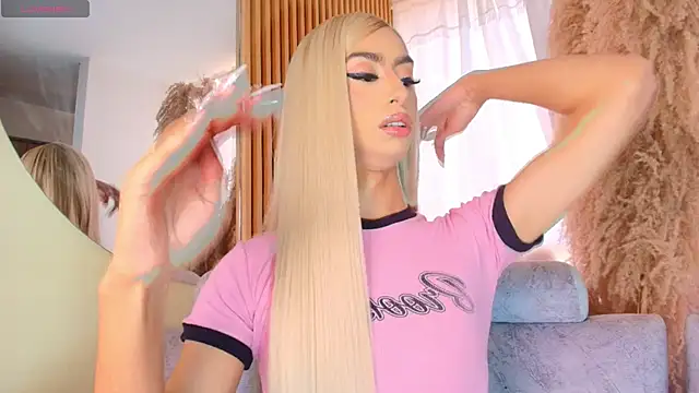 Victoria Bigcock online show from May 2026 08:16:01 PM
