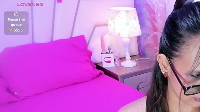 Amelia Dark  online show from June 2026 05:39:02 PM