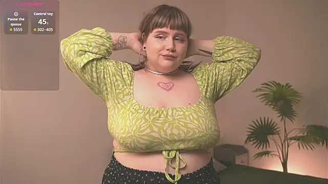 alicebunny  online show from May 2026 09:37:02 PM