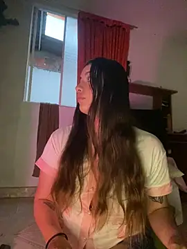 Snapshot of -Cattleya- chatting on May 2026 11:17:02 AM -Cattleya- online show from May 2026 11:17:02 AM