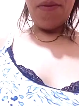 Snapshot of Zena_123 chatting on May 2026 10:05:01 PM Zena 123 online show from May 2026 10:05:01 PM