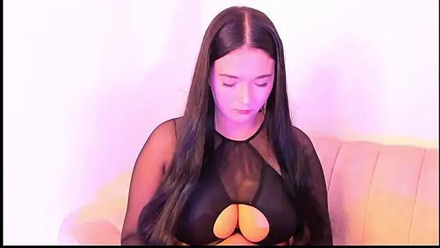 Ari Dawson001 online show from July 2026 11:56:01 PM
