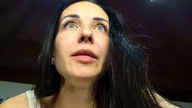 BouncySweety online show from December 2025 08:06:02 PM