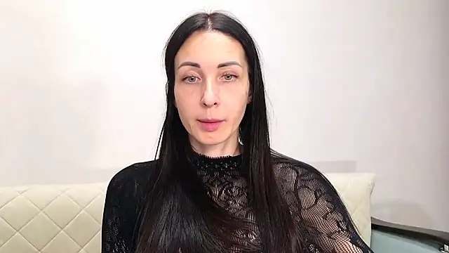 BouncySweety online show from November 2025 06:11:01 PM