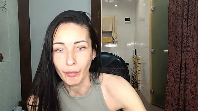 BouncySweety online show from November 2025 06:55:01 PM