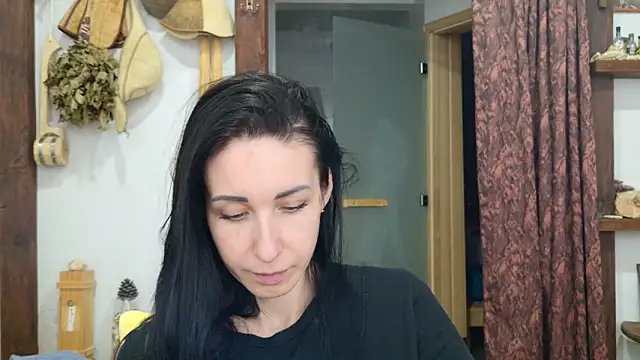 BouncySweety online show from April 2026 06:38:01 PM