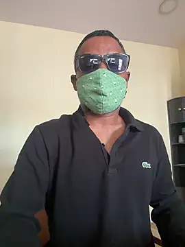 Snapshot of syntaxbear chatting on June 2026 07:36:02 AM syntaxbear online show from June 2026 07:36:02 AM