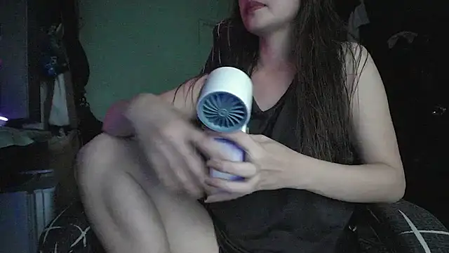 Snapshot of shiesmith chatting on May 2026 07:18:01 AM shiesmith online show from May 2026 07:18:01 AM