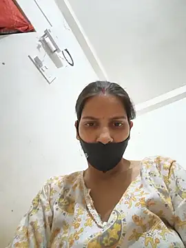 Snapshot of Neha-ji chatting on June 2026 04:04:02 PM Neha-ji online show from June 2026 04:04:02 PM