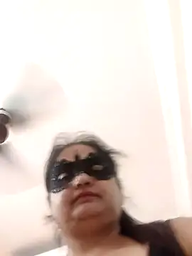Snapshot of Curvy_Jassmin chatting on May 2026 09:04:01 AM Curvy Jassmin online show from May 2026 09:04:01 AM