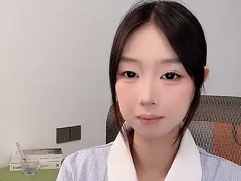 Yoyo33355 online show from May 2026 03:03:02 AM