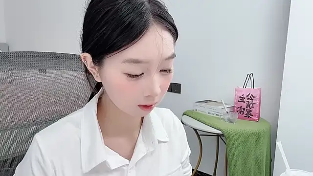 Yoyo33355 online show from June 2026 03:12:02 AM
