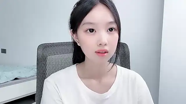 Yoyo33355 online show from July 2026 11:16:02 AM