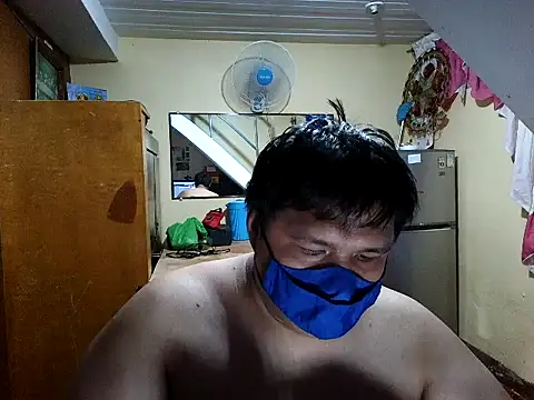 Snapshot of RedSword007 chatting on June 2026 07:02:01 AM RedSword007 online show from June 2026 07:02:01 AM