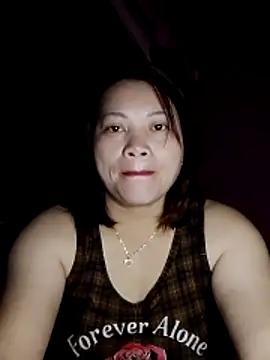 Snapshot of Qie_qir chatting on June 2026 12:10:02 AM Qie qir online show from June 2026 12:10:02 AM