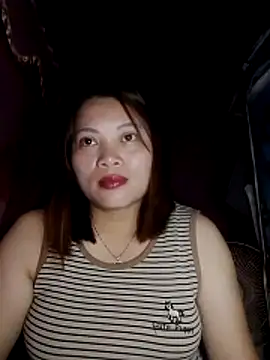 Snapshot of Qie_qir chatting on June 2026 01:56:02 PM Qie qir online show from June 2026 01:56:02 PM