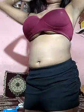 Snapshot of Miss_Fiza chatting on June 2026 06:35:01 AM Miss Fiza online show from June 2026 06:35:01 AM